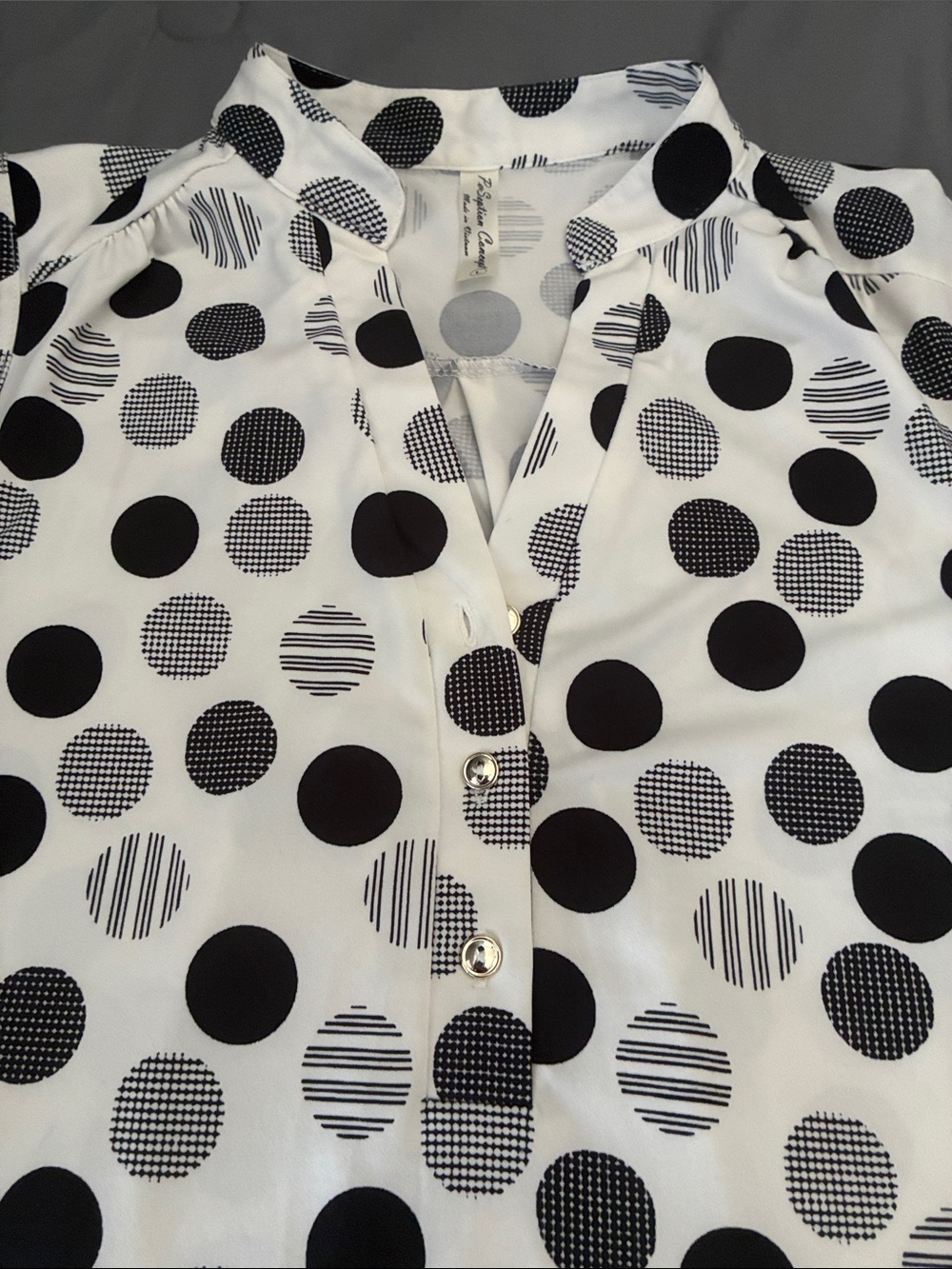 Sleeveless Black & White Polka Dot Blouse - Classic Women's Top